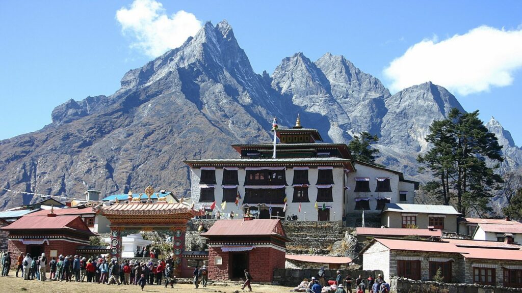 tourist places in eastern nepal